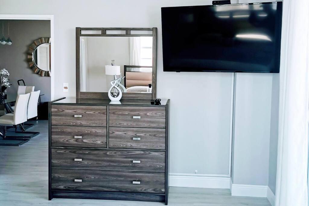 Luxury Stylish Oceanfront 2 Bedroom 2 Bathroom In Hollywood Fl Exteriér fotografie