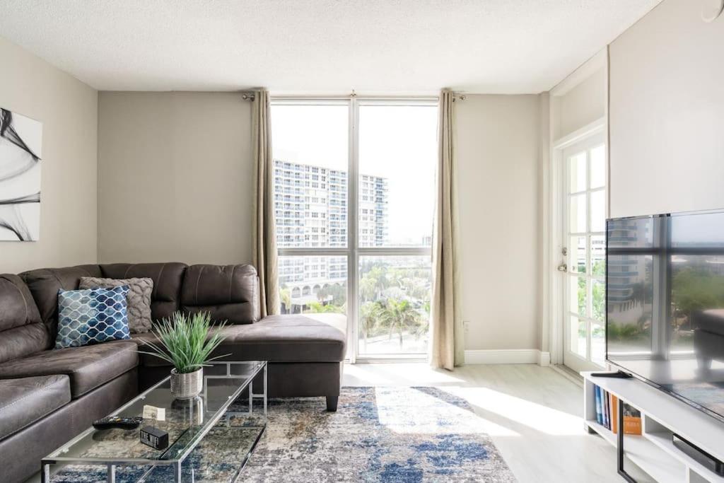 Luxury Stylish Oceanfront 2 Bedroom 2 Bathroom In Hollywood Fl Exteriér fotografie