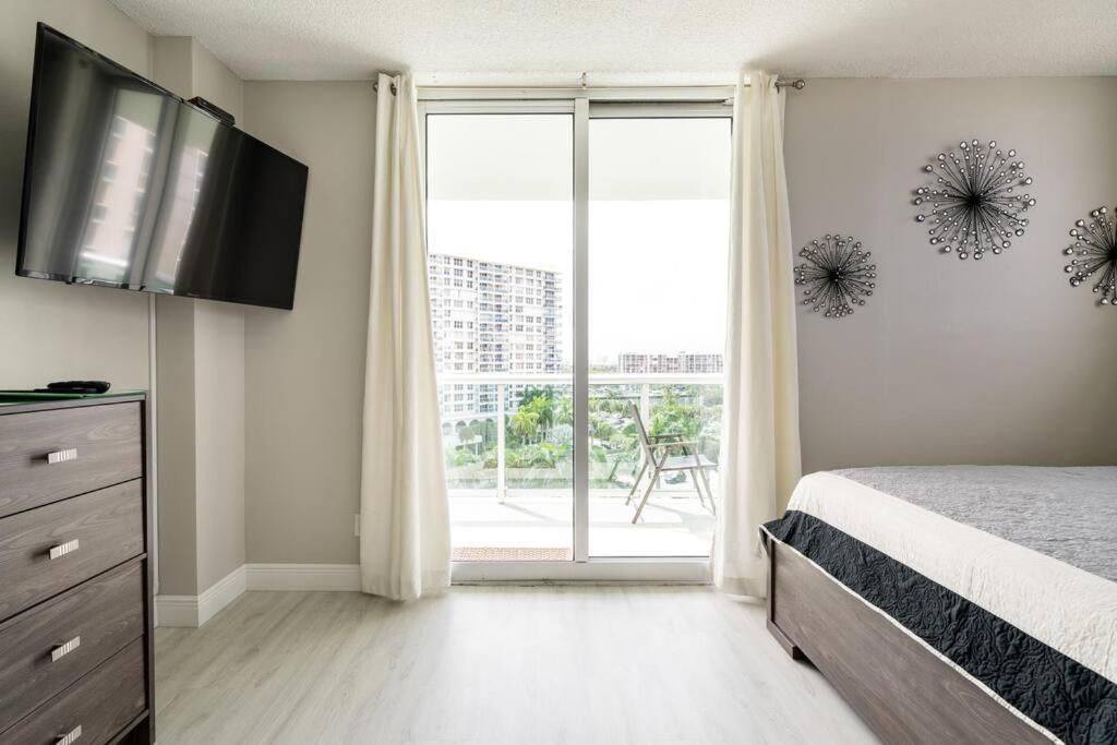 Luxury Stylish Oceanfront 2 Bedroom 2 Bathroom In Hollywood Fl Exteriér fotografie
