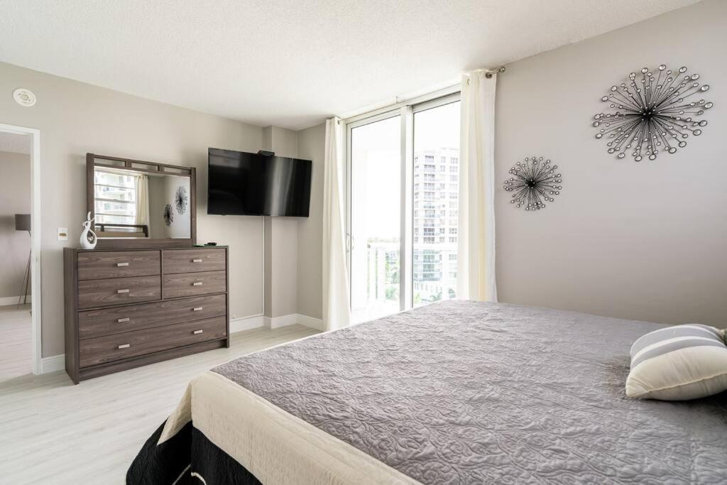 Luxury Stylish Oceanfront 2 Bedroom 2 Bathroom In Hollywood Fl Exteriér fotografie