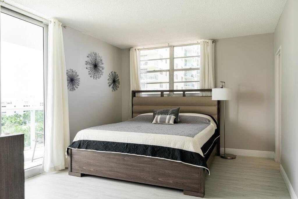 Luxury Stylish Oceanfront 2 Bedroom 2 Bathroom In Hollywood Fl Exteriér fotografie